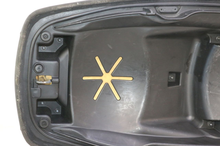 photo de SELLE PIAGGIO MP3 500 (2016 - 2018) - Pièce contrôlée
