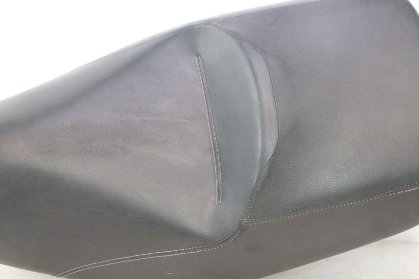 photo de SELLE PIAGGIO MP3 500 (2011 - 2015) - Inspection visuelle