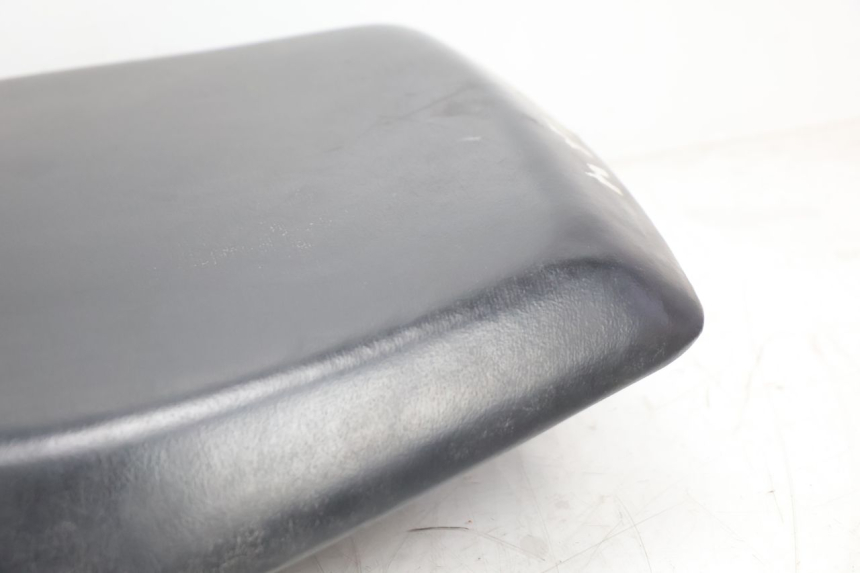 photo de SELLE KYMCO MXU R 250 (2004 - 2010) - Marquages et références