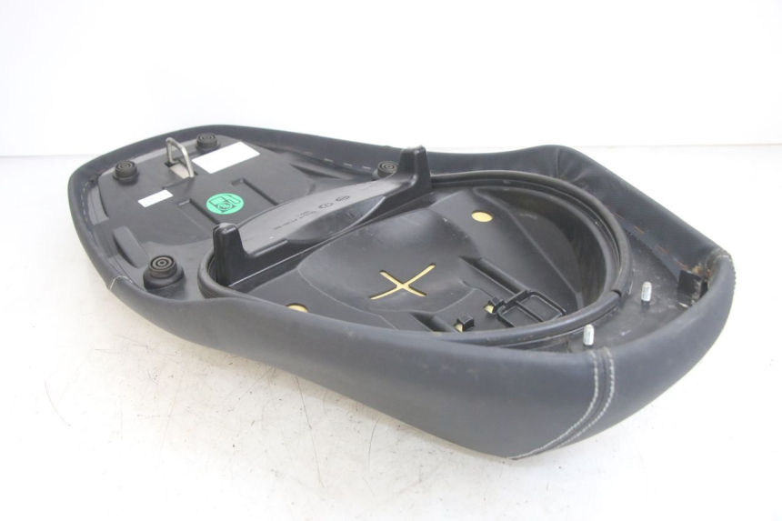 photo de SELLE YAMAHA NEOS NEO'S 4T 50 (2008 - 2016)