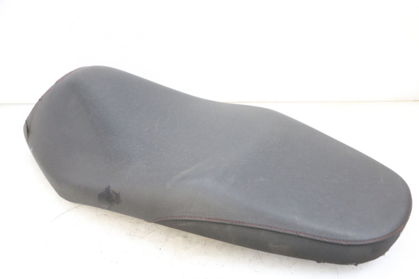 photo de SELLE YAMAHA NEOS NEO'S 4T 50 (2008 - 2016) - Zoom état d’usage