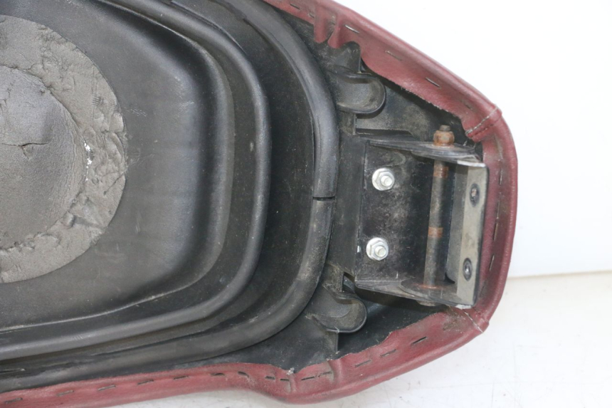 photo de SELLE KYMCO LIKE 4T 50 (2019 - 2025) - Inspection visuelle