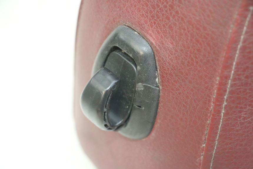 photo de SELLE KYMCO LIKE 4T 50 (2019 - 2025) - Zoom état d’usage