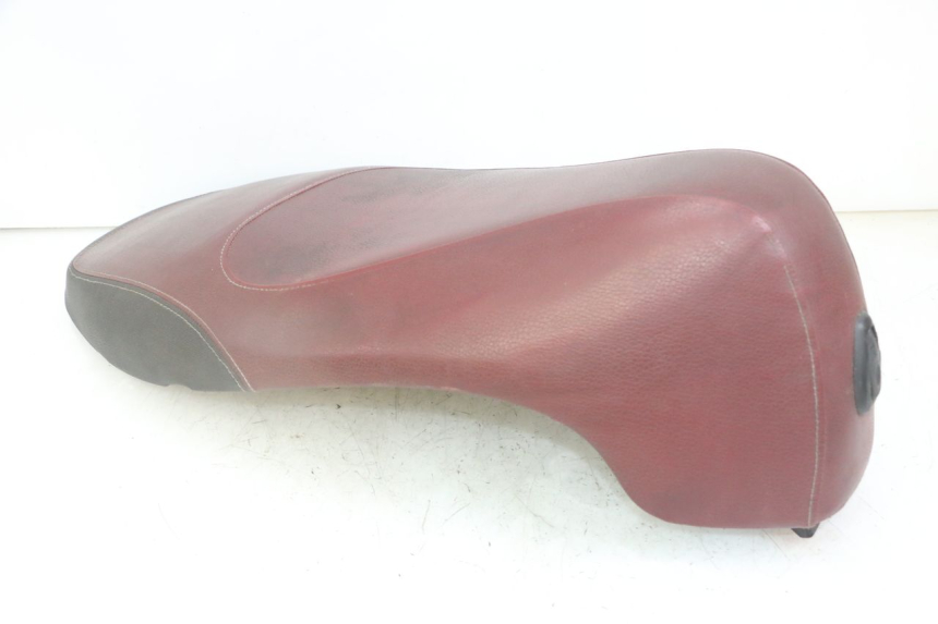 photo de SELLE KYMCO LIKE 4T 50 (2019 - 2025) - État de surface