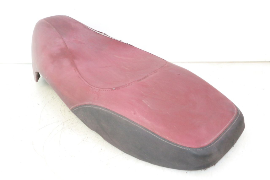 photo de SELLE KYMCO LIKE 4T 50 (2019 - 2025) - Détails caractéristiques