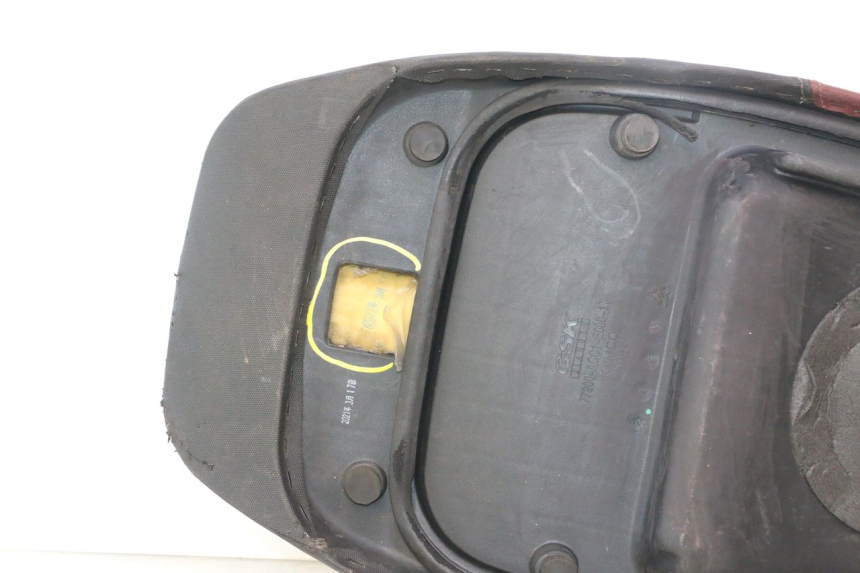 photo de SELLE KYMCO LIKE 4T 50 (2019 - 2025) - Zoom état d’usage