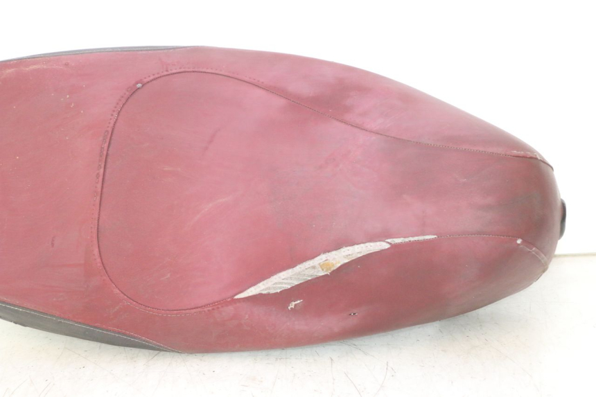 photo de SELLE KYMCO LIKE 4T 50 (2019 - 2025) - Points de fixation