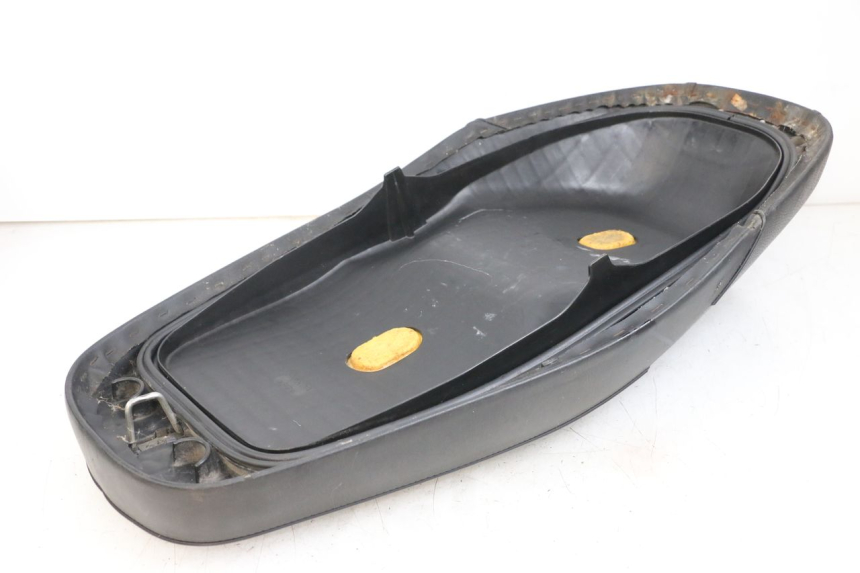 photo de SELLE HONDA NHX LEAD 110 (2008 - 2010) - Points de fixation