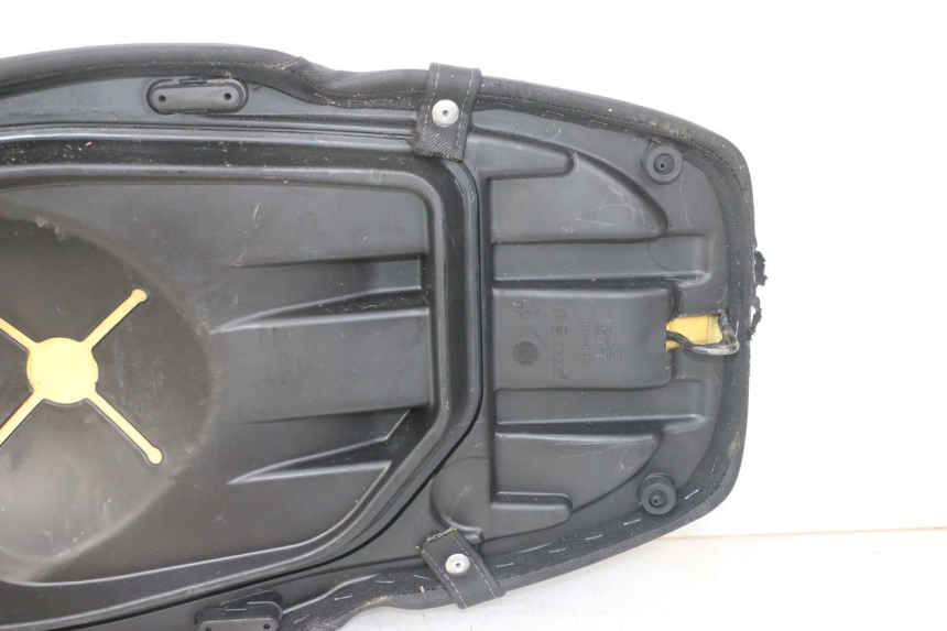 photo de SELLE PIAGGIO NRG POWER PUREJET 50 (2018 - 2021)