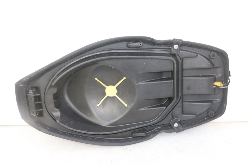 photo de SELLE PIAGGIO NRG POWER PUREJET 50 (2018 - 2021)