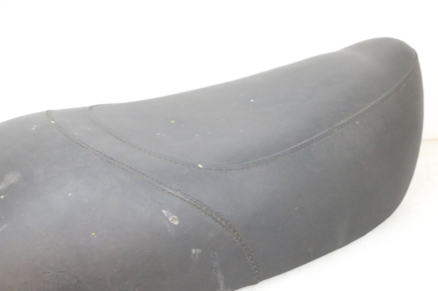 photo de SELLE JM MOTORS OLDIES GT 4T 50 (2018 - 2025) - Vue rapprochée