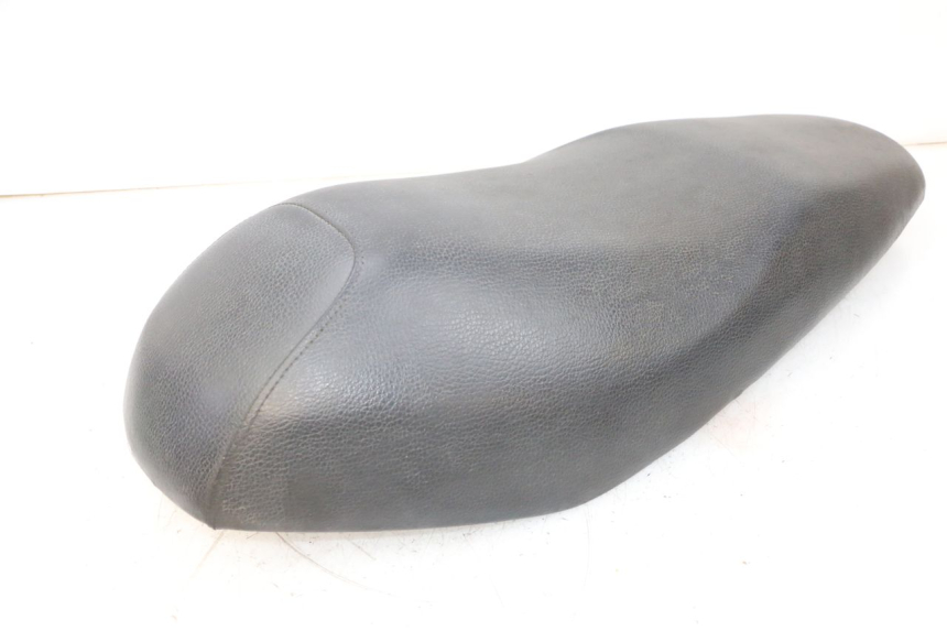 photo de SELLE SYM ORBIT 2 4T 50 (2008 - 2017) - Marquages et références