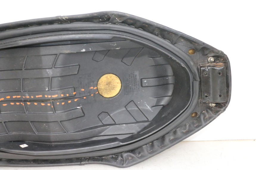 photo de SELLE SYM ORBIT III 3 4T 50 (2018 - 2021) - Vue rapprochée