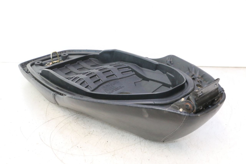 photo de SELLE SYM ORBIT III 3 4T 50 (2021 - 2025) - Détails caractéristiques