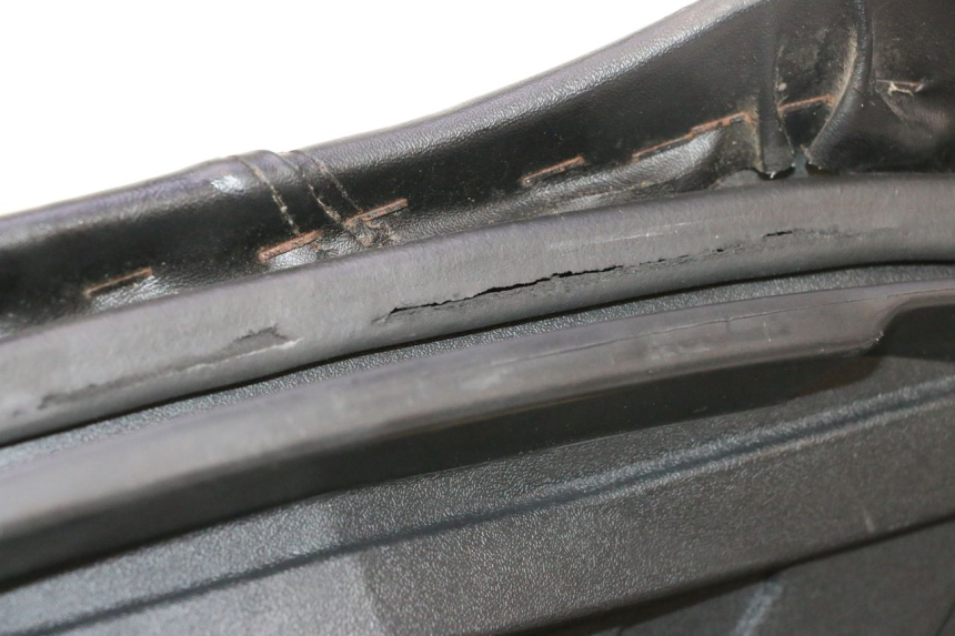 photo de SELLE SYM ORBIT III 3 4T 50 (2021 - 2025) - Angle alternatif