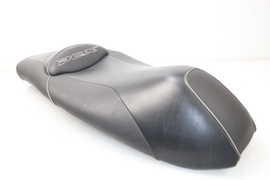 photo de SELLE HONDA PCX (JF47) 125 (2012 - 2013) - Autre angle de vue