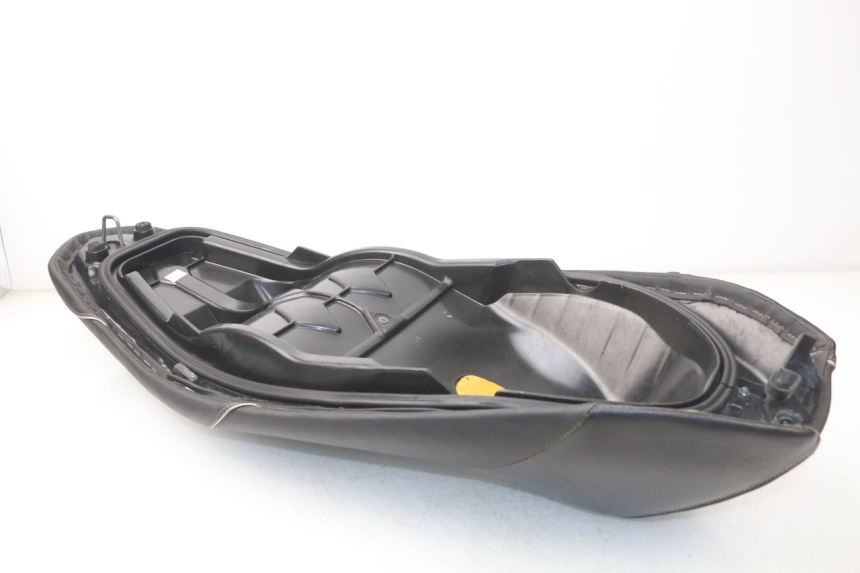 photo de SELLE HONDA PCX (JF47) 125 (2012 - 2013) - Vue d’ensemble