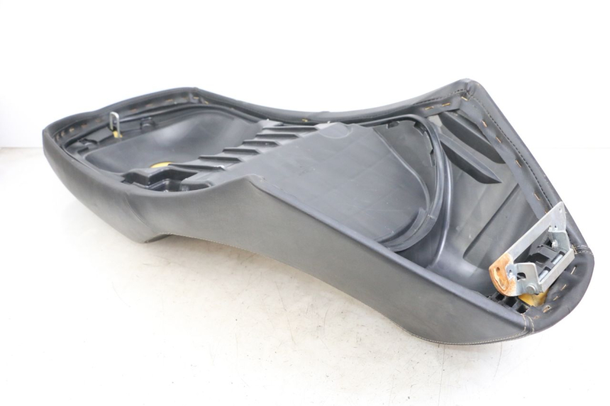 photo de SELLE PEUGEOT GEOPOLIS RS 125 (2007 - 2009)