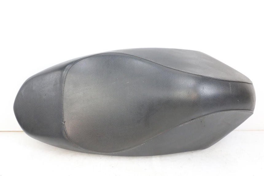 photo de SELLE PEUGEOT KISBEE 2T 50 (2018 - 2022)