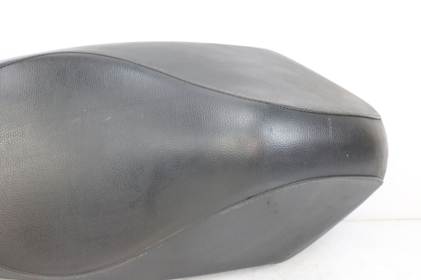photo de SELLE PEUGEOT KISBEE 2T 50 (2018 - 2022)