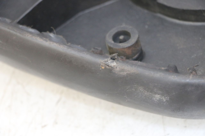 photo de SELLE PEUGEOT KISBEE 2T 50 (2010 - 2017)
