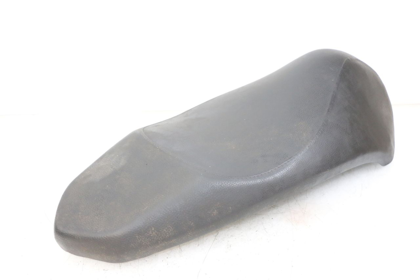 photo de SELLE PEUGEOT KISBEE 4T 50 (2010 - 2017)