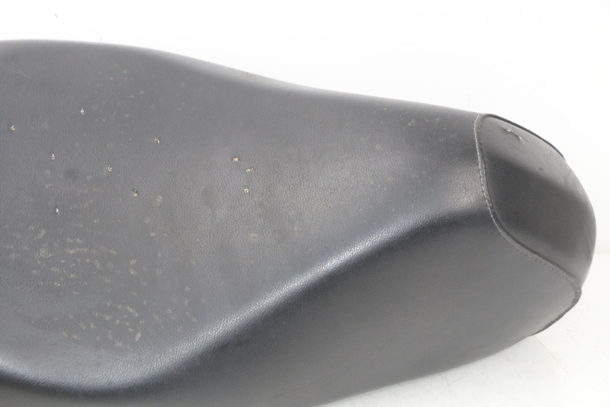 photo de SELLE PEUGEOT LUDIX 50 (2005 - 2007)