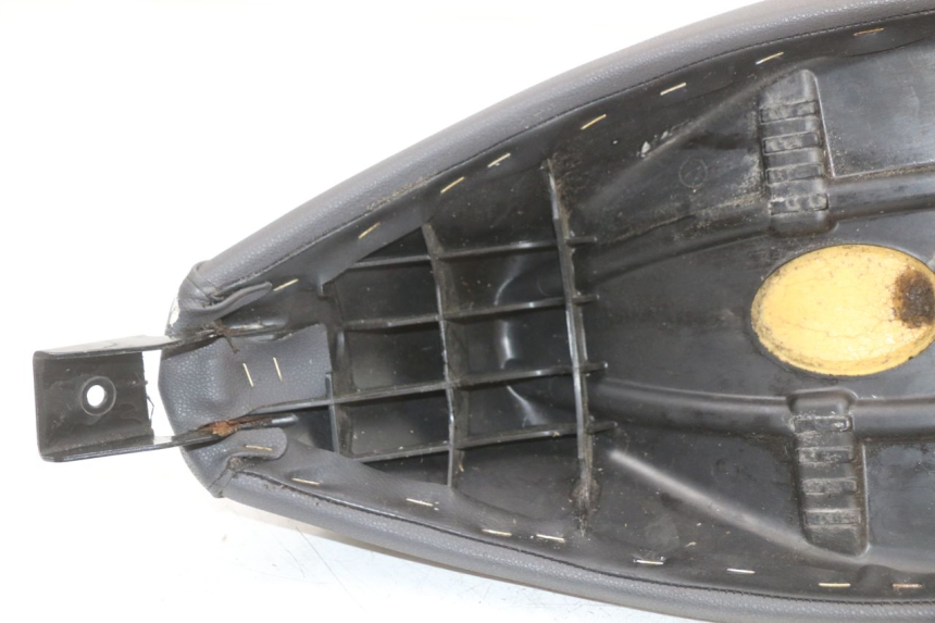 photo de SELLE PEUGEOT LUDIX 50 (2005 - 2007)