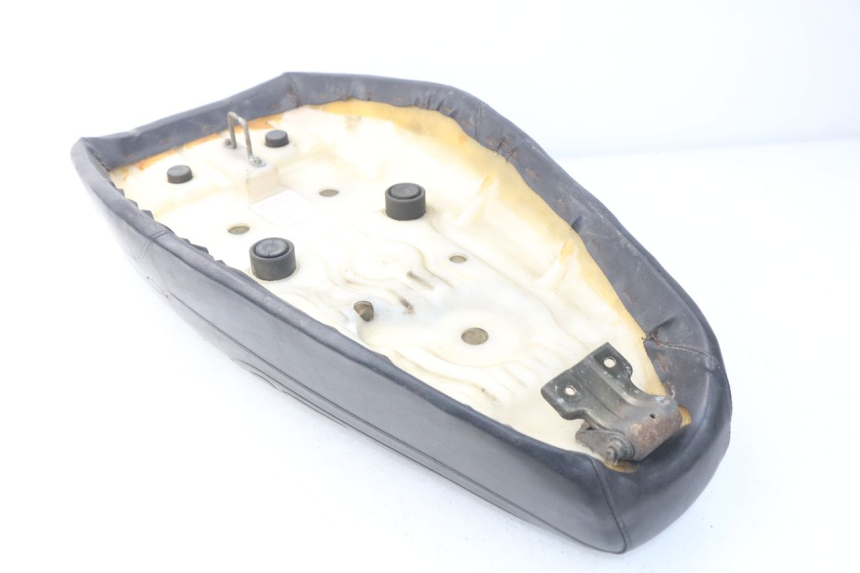 photo de SELLE PEUGEOT SC 50 (1988 - 1992)