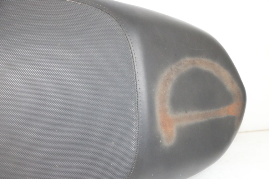 photo de SELLE PEUGEOT STREETZONE I 2T 50 (2018 - 2020)