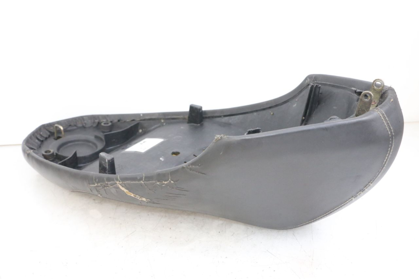 photo de SELLE PEUGEOT STREETZONE I 2T 50 (2018 - 2020)