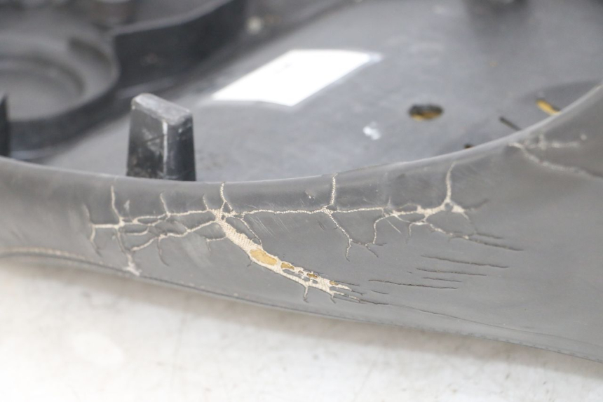 photo de SELLE PEUGEOT STREETZONE I 2T 50 (2018 - 2020)