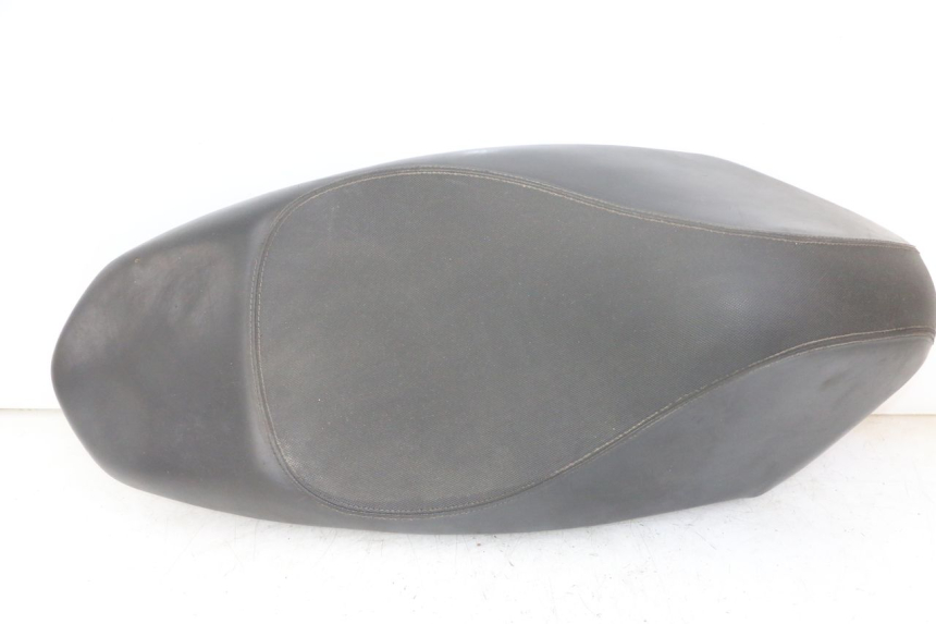 photo de SELLE PEUGEOT STREETZONE I 2T 50 (2018 - 2020)