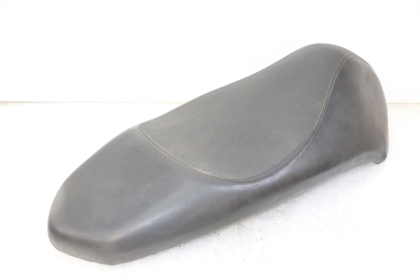 photo de SELLE PEUGEOT STREETZONE I 2T 50 (2018 - 2020)