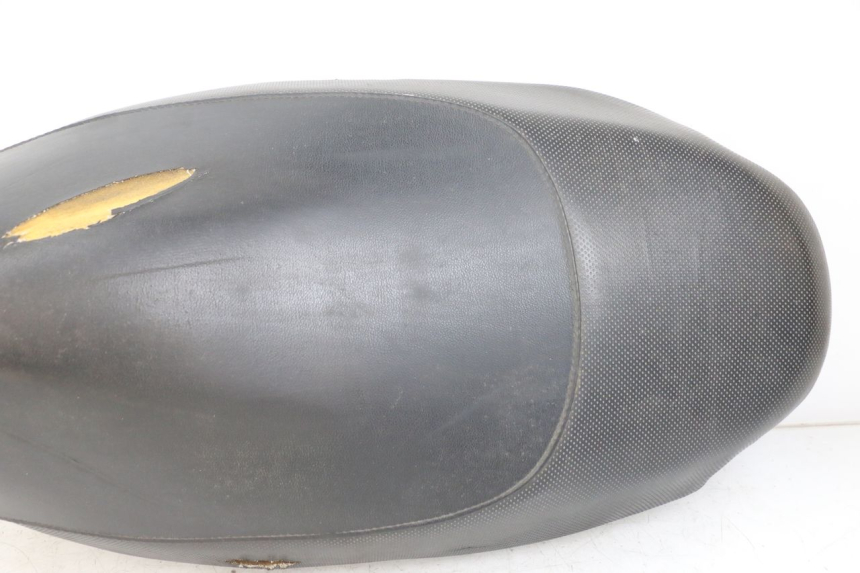 photo de SELLE PEUGEOT TKR TREKKER FURIOUS 50 (2005 - 2014)