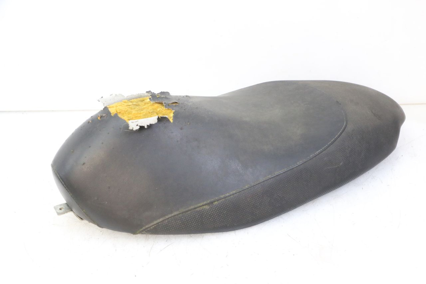 photo de SELLE PEUGEOT TREKKER TKR 50 (2005 - 2014)
