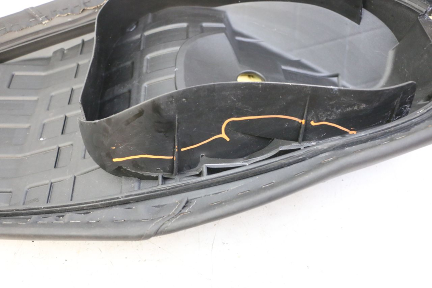 photo de SELLE PEUGEOT TWEET 4T 50 (2023 - 2025)
