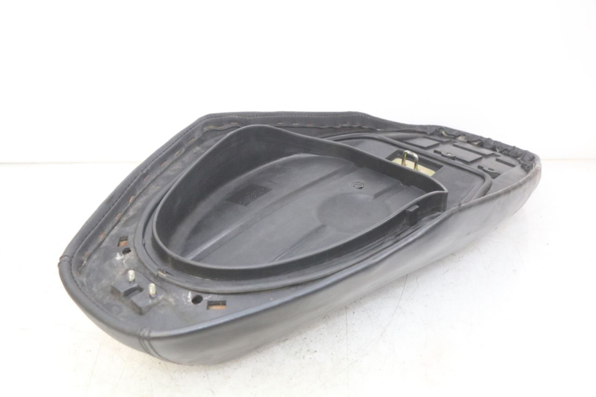 photo de SELLE PEUGEOT V-CLIC VCLIC 50 (2007 - 2013)