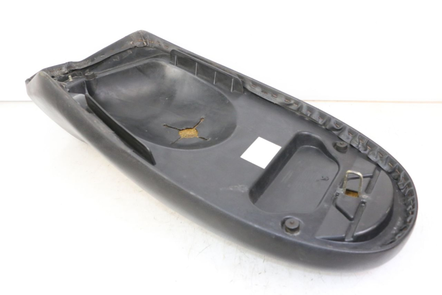 photo de SELLE PEUGEOT VIVACITY 125 (2010 - 2017)