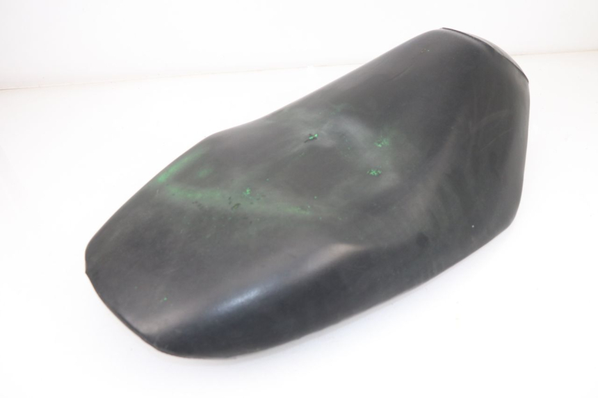 photo de SELLE PEUGEOT VIVACITY 50 (1998 - 2003)