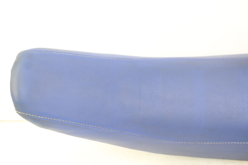 photo de SELLE PEUGEOT XP6 50 (2006 - 2011)