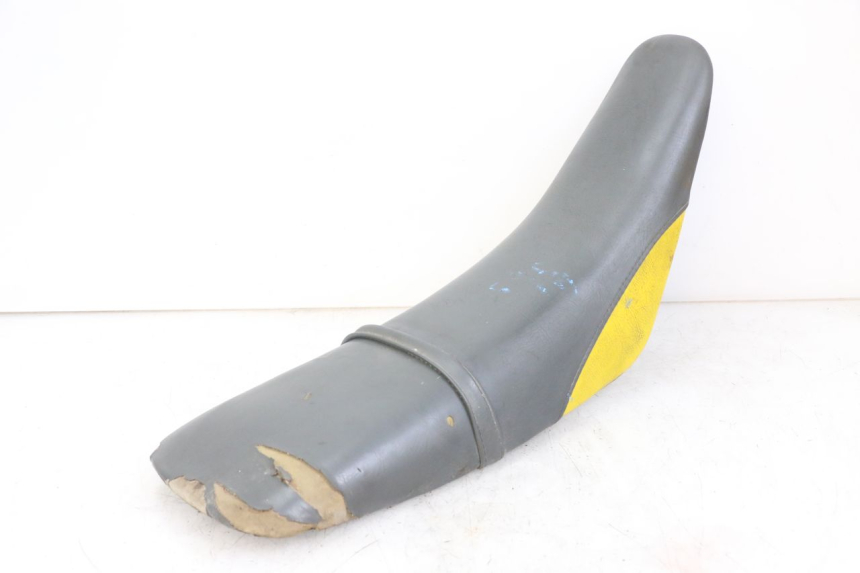 photo de SELLE PEUGEOT XP6 50 (1997 - 2003)