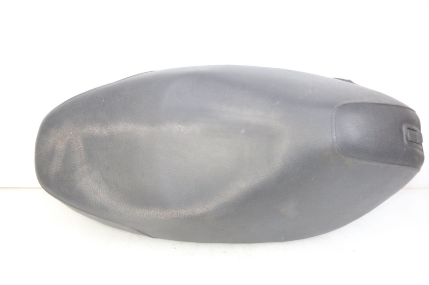 photo de SELLE PIAGGIO FLY 4T 50 (2013 - 2017)