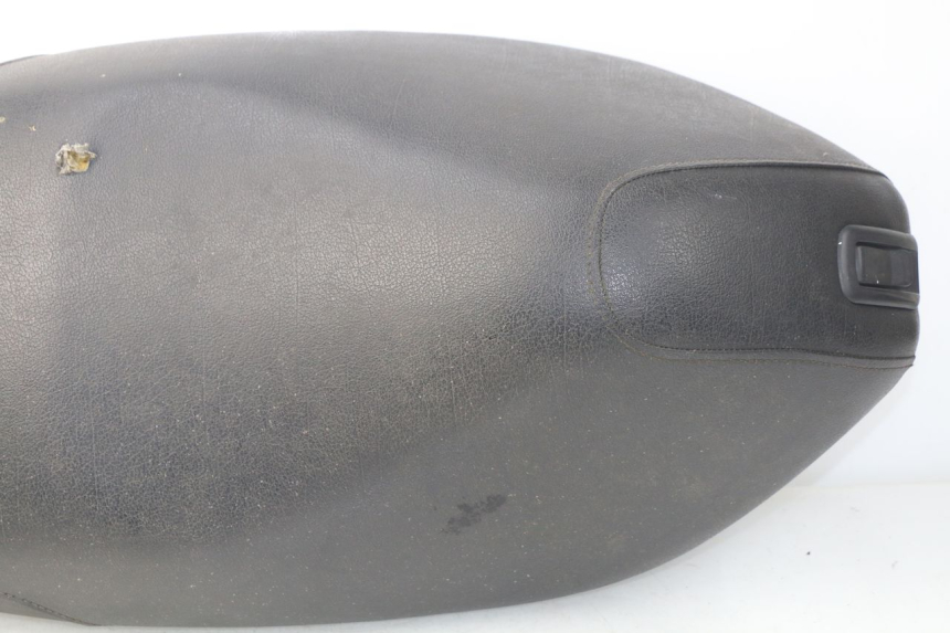 photo de SELLE PIAGGIO FLY IE 125 (2012 - 2017)