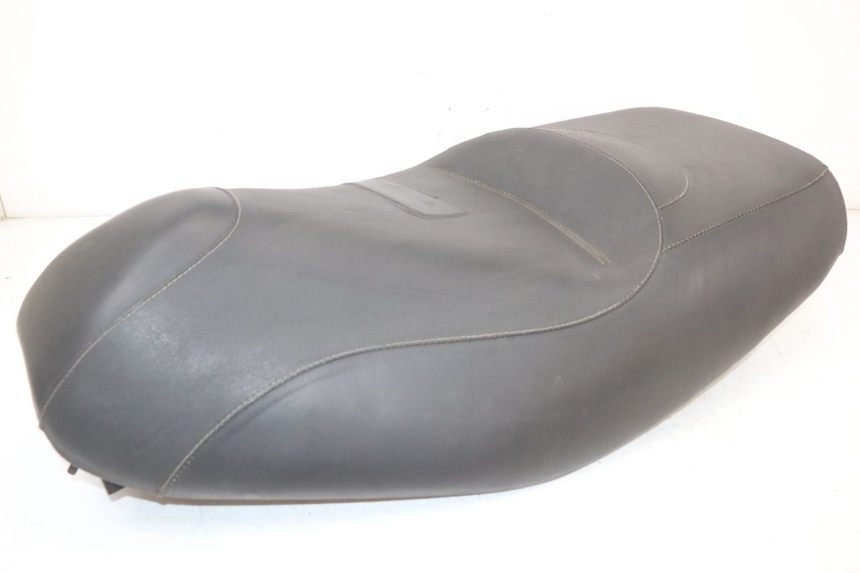 photo de SELLE PIAGGIO MP3 125 (2006 - 2014)