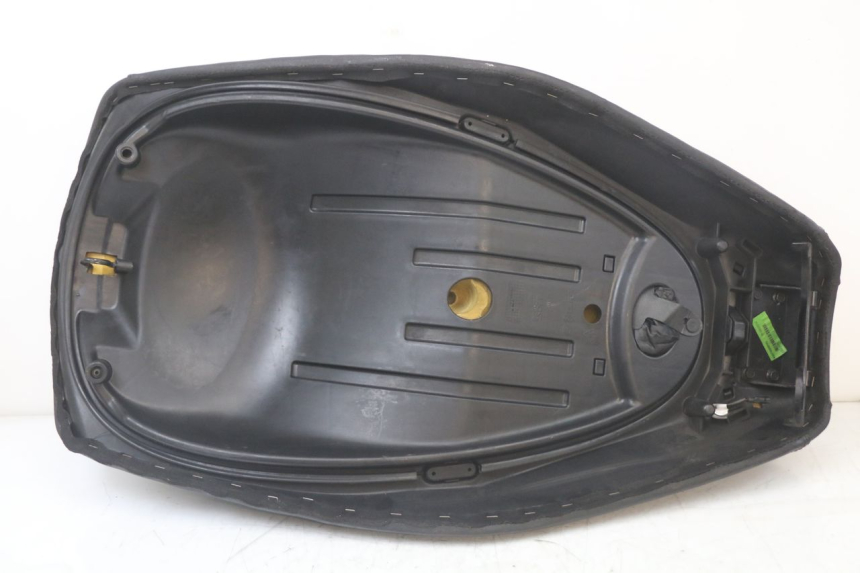 photo de SELLE PIAGGIO MP3 LT 400 (2007 - 2012)