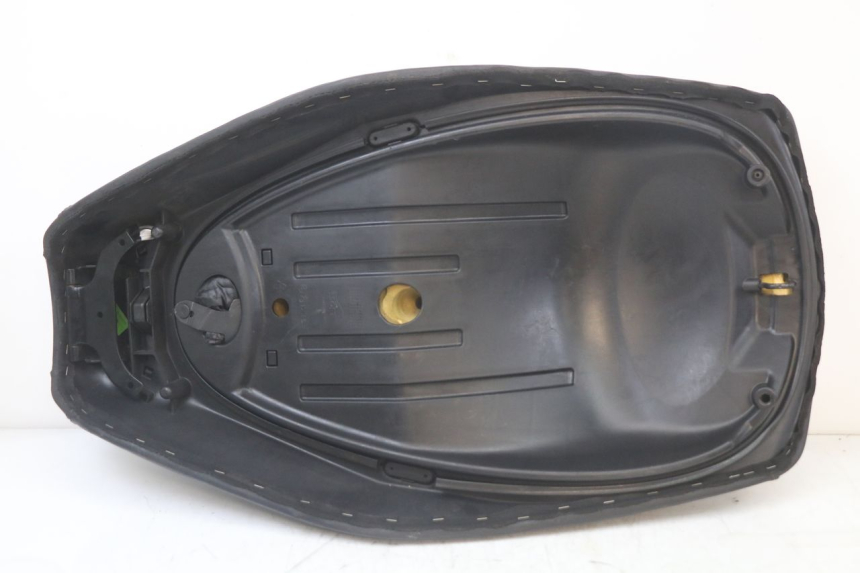 photo de SELLE PIAGGIO MP3 LT 400 (2007 - 2012)