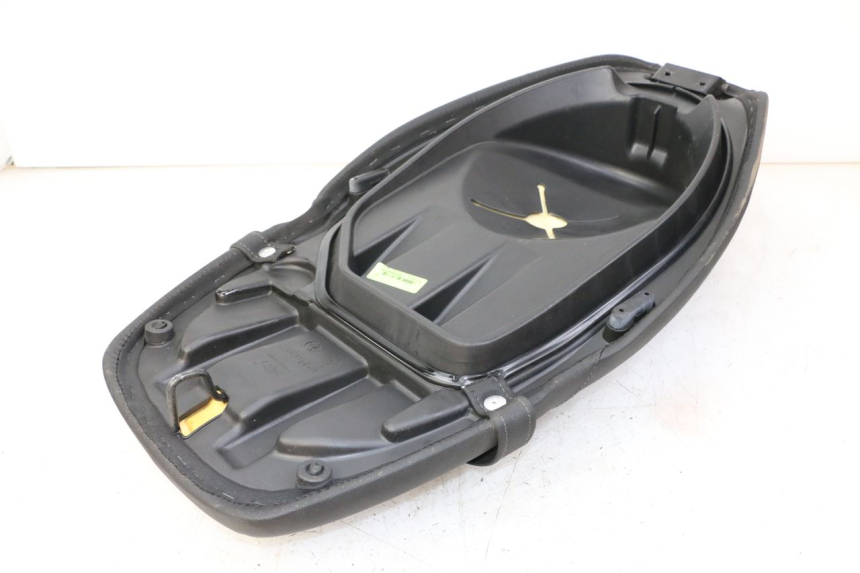 photo de SELLE PIAGGIO NRG POWER PUREJET 50 (2018 - 2021)