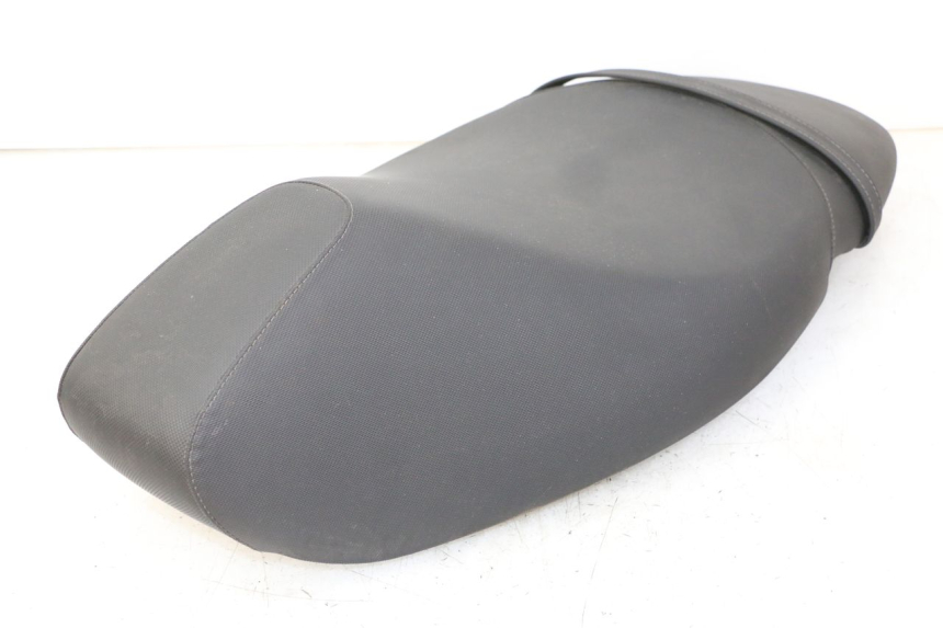 photo de SELLE PIAGGIO NRG POWER PUREJET 50 (2018 - 2021)