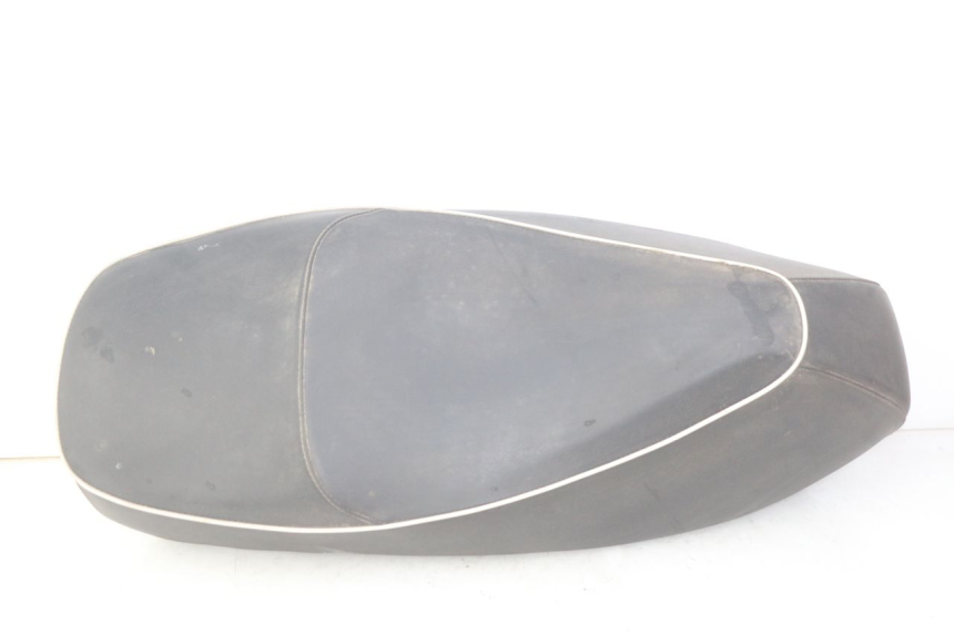 photo de SELLE PIAGGIO VESPA GTS SUPER IE 125 (2009 - 2016)